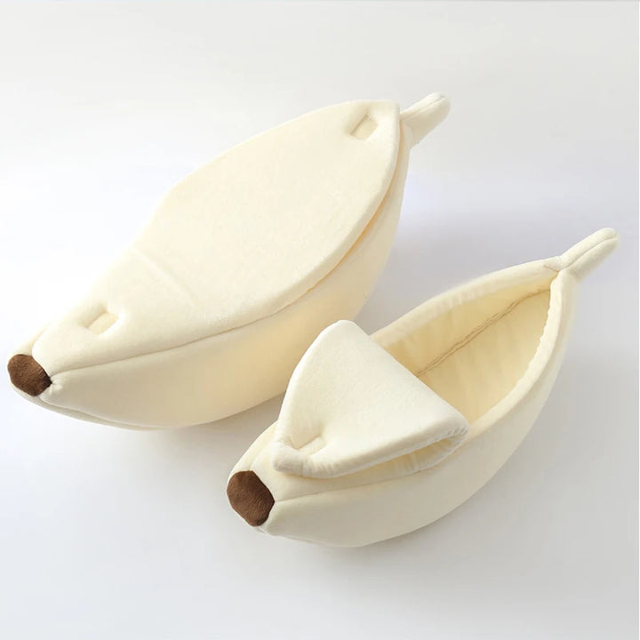 Banana Cozy™ – Warm & Cute Winter Bed for Cats & Dogs